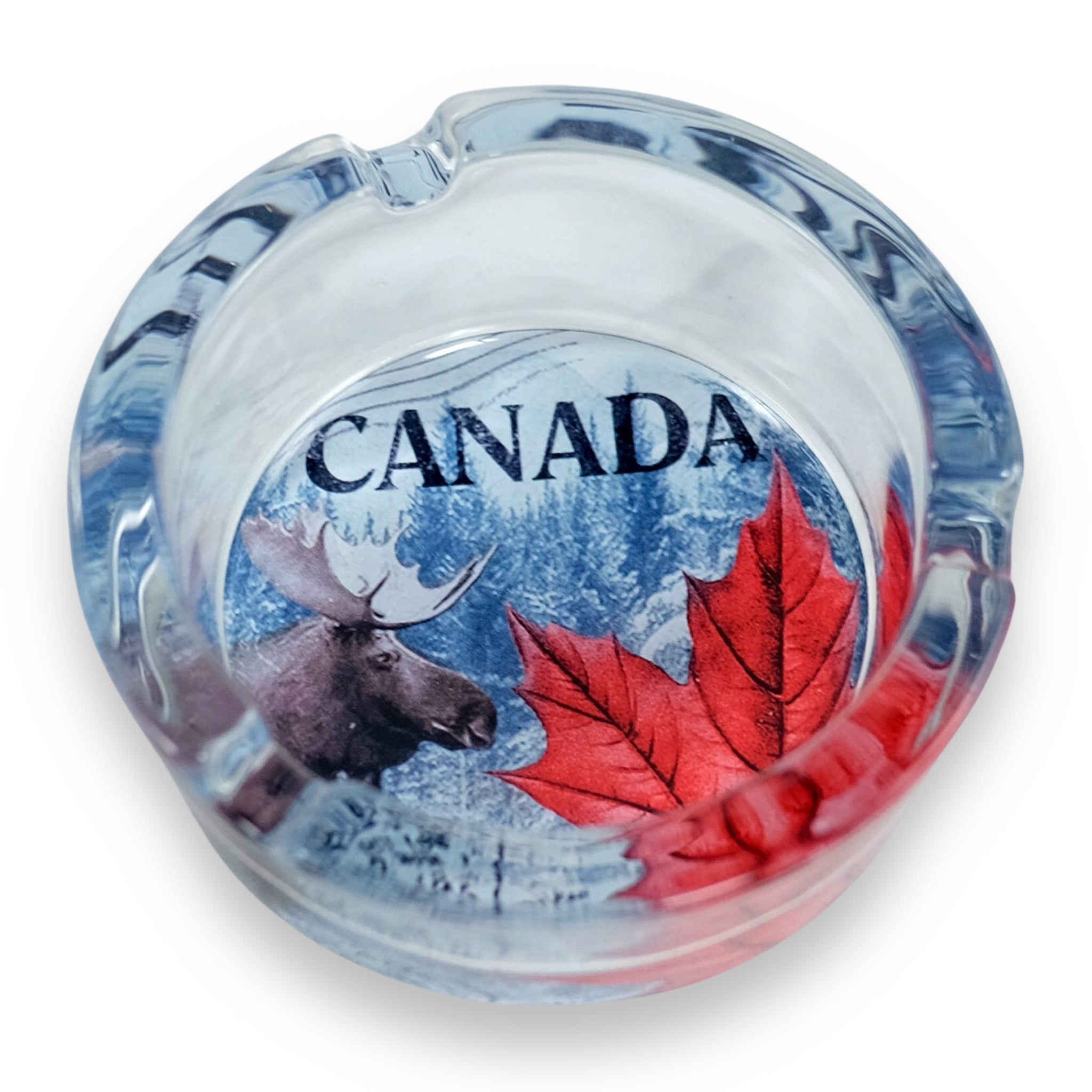 GLASS ASHTRAY CANADA MOOSE AND MAPLE LEAF THEMED