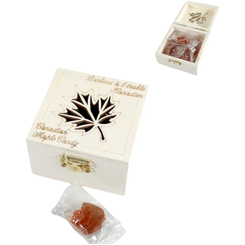 SQUARE WOOD GIFT BOX WITH 8 MAPLE CANDIES 8x8x5cm