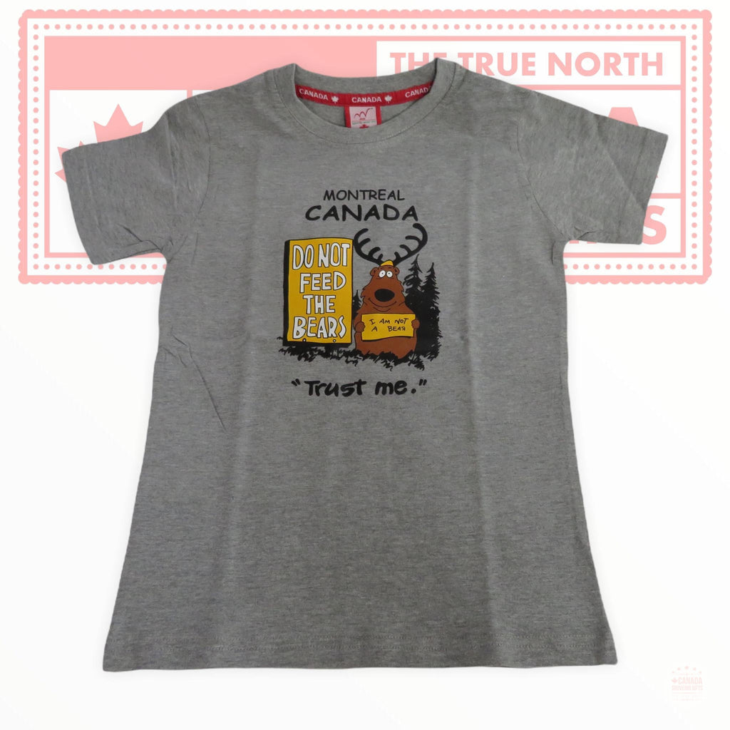 Vintage Montreal Canada t-shirt Do not feed the bears! I am not a bear “TRUST ME” (bear is dressed up like a moose!!) Youth shirt age 7-14 Unisex